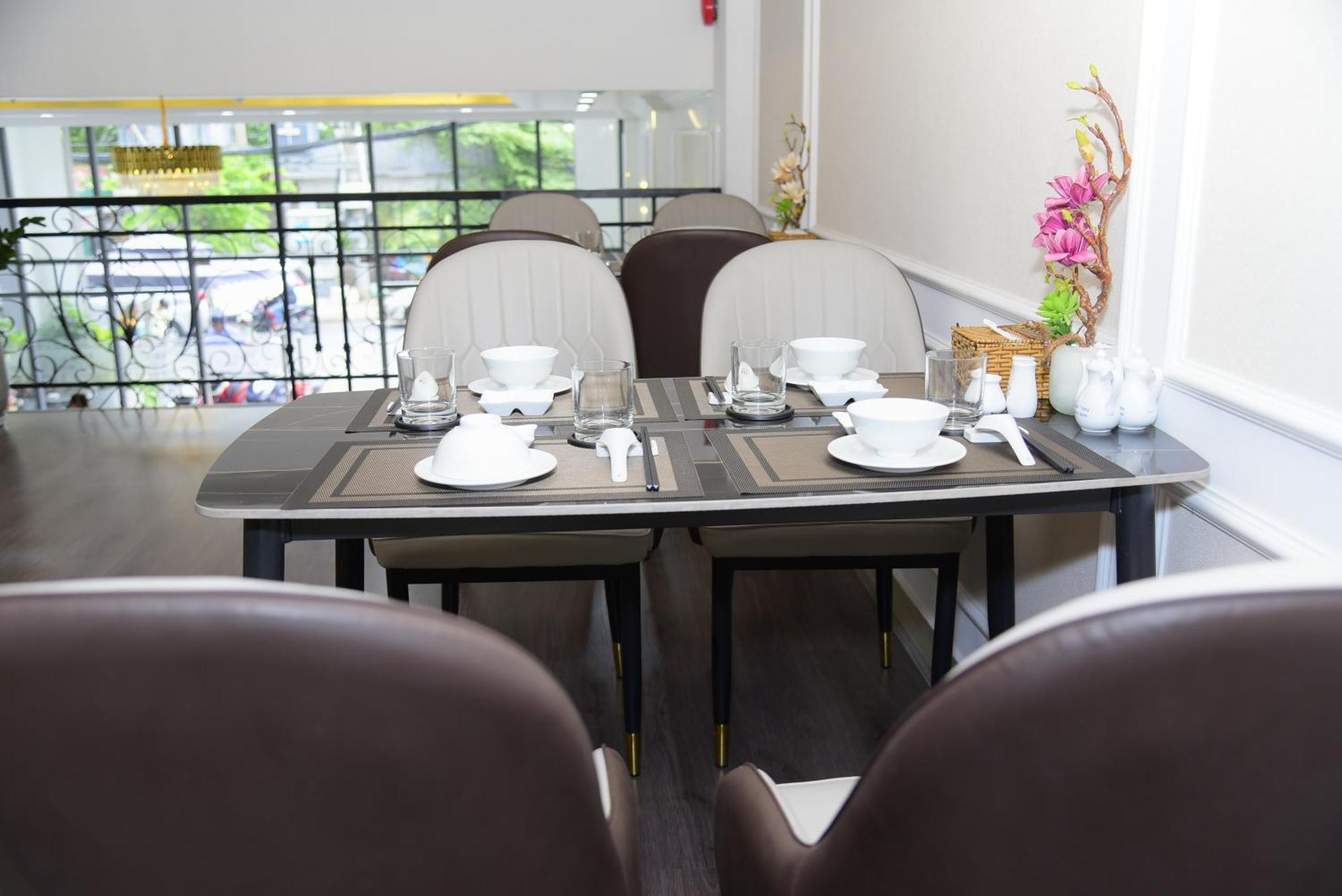 Hera Luxury Hotel 호치민 외부 사진